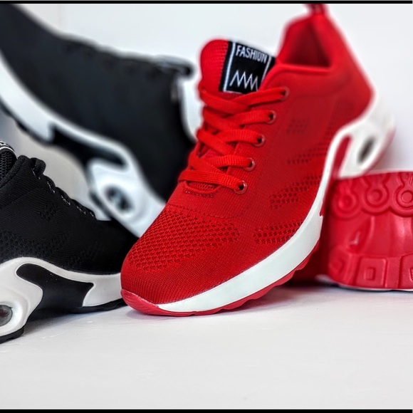 Shoes - Picture 8 of 8